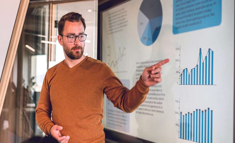 How Data Intelligence Is Transforming B2B Sales: 7 Game-Changing Strategies